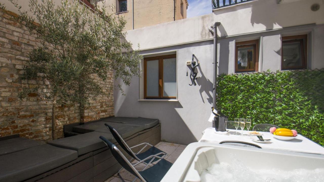 Corte dei Greci Veneţia Exterior foto
